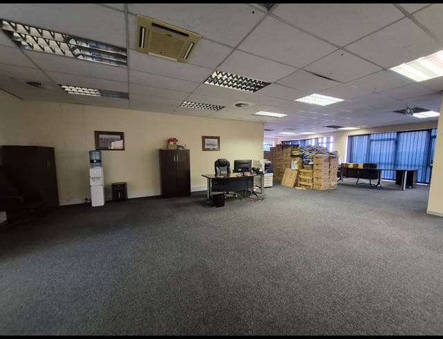 226M² OFFICE FOR SALE IN LITTLE FALLS
